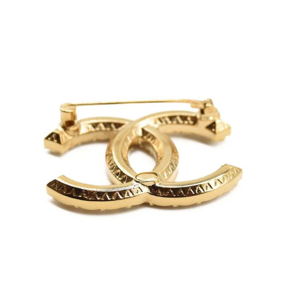 CHANEL Large Gold & Crystal CC Brooch - Picture 5 of 9